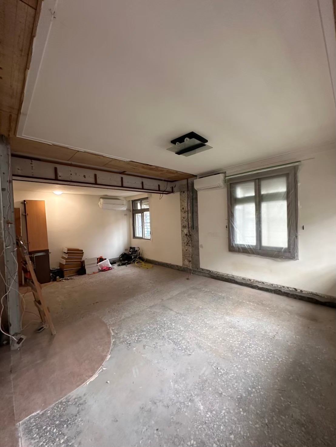 民豐室內裝修-昌盛街林小姐-拆除工作完成後，我們進行了徹底的環境清潔，移除所有殘留碎片與可能的污染源
