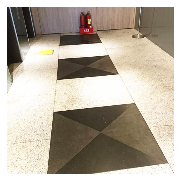南京西路陳小姐-拆除工程-拆除工程完成後，我們會進行徹底的現場清潔工作。這包括清理施工區域內的所有碎屑、灰塵，以及拆除過程中經過的公共區域