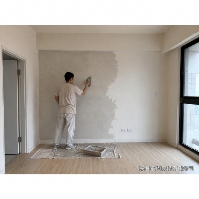 藝術牆畫-以鐺刀手工堆疊藝術塗料，營造自然雲霧肌理，每一道手路都讓牆面層次更豐富